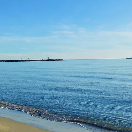 2 Avec Terrasse Ensoleillee, Cap D'agde - Fr-1-249-443 Сasa de vacaciones Agde